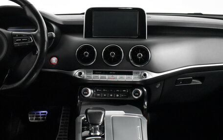KIA Stinger I, 2018 год, 2 880 000 рублей, 22 фотография