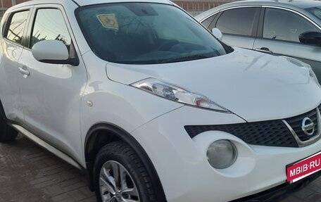 Nissan Juke II, 2014 год, 980 000 рублей, 2 фотография