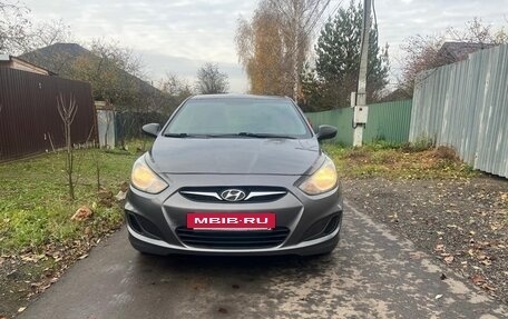 Hyundai Solaris II рестайлинг, 2012 год, 699 000 рублей, 3 фотография