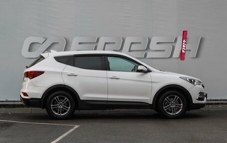 Hyundai Santa Fe III рестайлинг, 2017 год, 2 630 000 рублей, 5 фотография