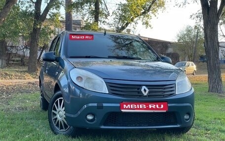 Renault Sandero I, 2011 год, 650 000 рублей, 1 фотография