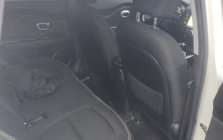 KIA Soul II рестайлинг, 2015 год, 1 350 000 рублей, 9 фотография