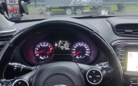 KIA Soul II рестайлинг, 2015 год, 1 350 000 рублей, 15 фотография