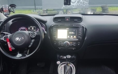 KIA Soul II рестайлинг, 2015 год, 1 350 000 рублей, 11 фотография