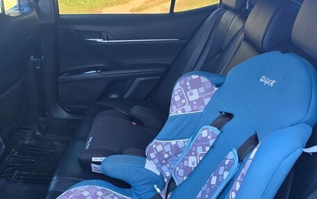 Toyota Camry, 2019 год, 2 150 000 рублей, 12 фотография