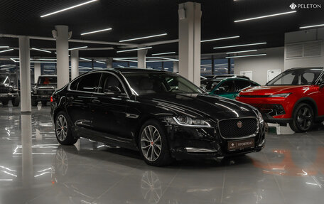 Jaguar XF II, 2016 год, 2 540 000 рублей, 2 фотография