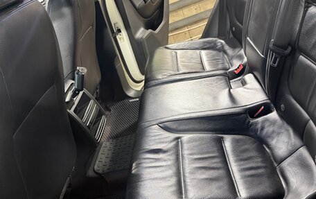 Volkswagen Touareg III, 2011 год, 1 950 000 рублей, 18 фотография