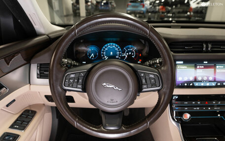 Jaguar XF II, 2016 год, 2 540 000 рублей, 10 фотография