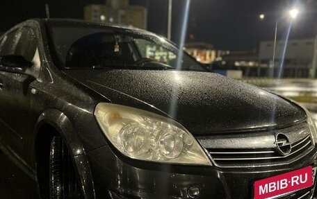 Opel Astra H, 2008 год, 530 000 рублей, 1 фотография