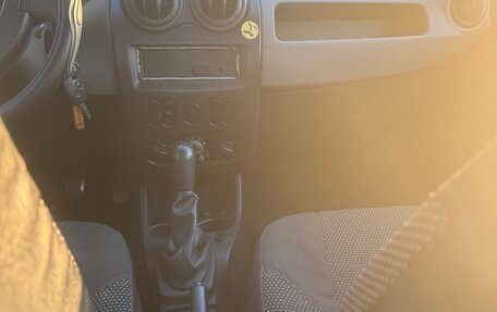 Renault Logan I, 2011 год, 230 000 рублей, 6 фотография