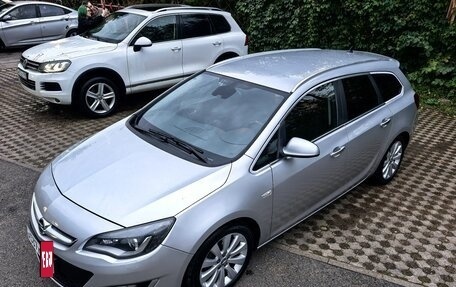 Opel Astra J, 2012 год, 750 000 рублей, 33 фотография