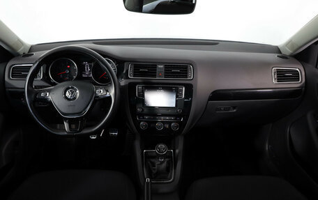 Volkswagen Jetta VI, 2018 год, 1 349 000 рублей, 9 фотография