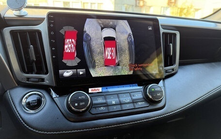 Toyota RAV4, 2018 год, 2 700 000 рублей, 16 фотография