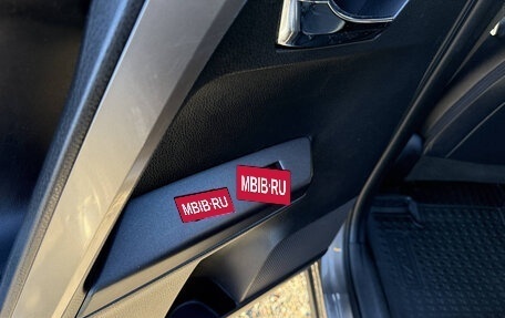 Toyota RAV4, 2018 год, 2 700 000 рублей, 12 фотография