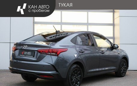 Hyundai Solaris II рестайлинг, 2021 год, 1 688 000 рублей, 2 фотография