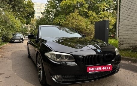 BMW 5 серия, 2010 год, 1 990 000 рублей, 15 фотография