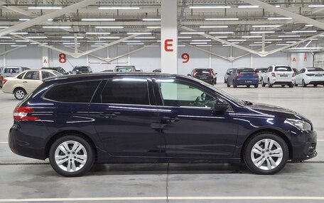 Peugeot 308 II, 2018 год, 1 310 000 рублей, 5 фотография