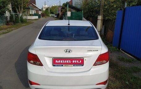 Hyundai Solaris II рестайлинг, 2016 год, 753 000 рублей, 1 фотография