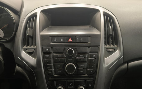 Opel Astra J, 2013 год, 650 000 рублей, 18 фотография