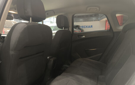 Opel Astra J, 2013 год, 650 000 рублей, 15 фотография