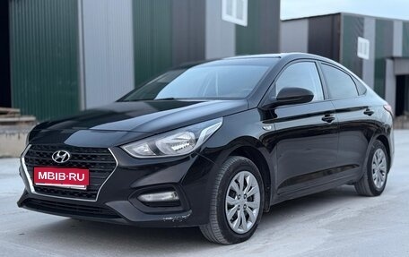 Hyundai Solaris II рестайлинг, 2018 год, 1 450 000 рублей, 1 фотография
