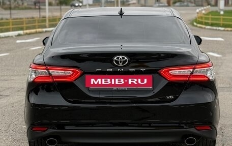 Toyota Camry, 2019 год, 2 800 000 рублей, 10 фотография