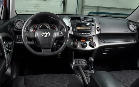 Toyota RAV4, 2010 год, 1 599 000 рублей, 6 фотография