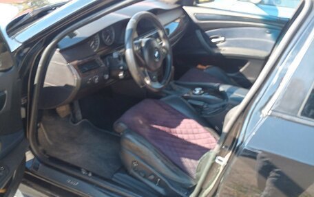 BMW 5 серия, 2004 год, 1 100 000 рублей, 4 фотография