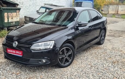 Volkswagen Jetta VI, 2013 год, 915 000 рублей, 1 фотография