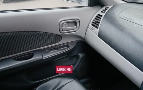 Nissan Wingroad III, 2001 год, 350 000 рублей, 9 фотография