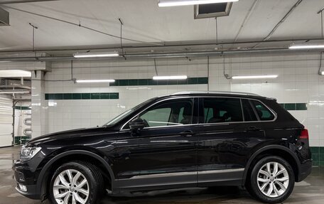 Volkswagen Tiguan II, 2017 год, 2 550 000 рублей, 3 фотография