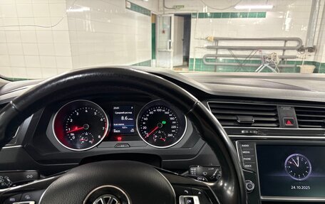 Volkswagen Tiguan II, 2017 год, 2 550 000 рублей, 12 фотография