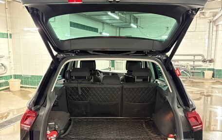 Volkswagen Tiguan II, 2017 год, 2 550 000 рублей, 9 фотография