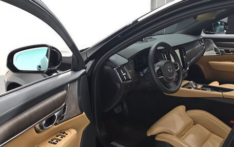 Volvo S90 II рестайлинг, 2022 год, 3 400 000 рублей, 12 фотография