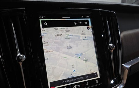 Volvo S90 II рестайлинг, 2022 год, 3 400 000 рублей, 15 фотография