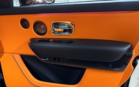 Rolls-Royce Cullinan, 2025 год, 75 800 000 рублей, 10 фотография