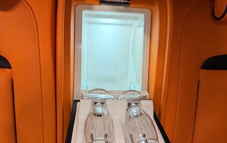 Rolls-Royce Cullinan, 2025 год, 75 800 000 рублей, 14 фотография