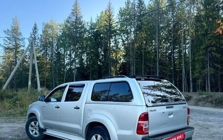 Toyota Hilux VII, 2013 год, 1 590 000 рублей, 4 фотография