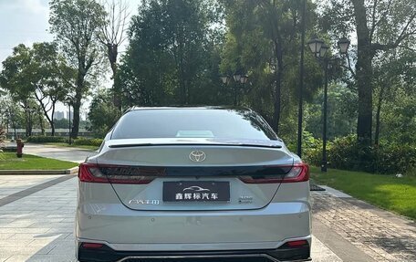 Toyota Camry, 2024 год, 3 700 000 рублей, 9 фотография