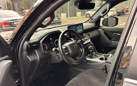 Toyota Land Cruiser, 2022 год, 9 500 000 рублей, 4 фотография