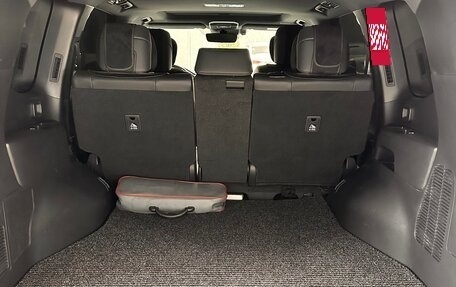 Toyota Land Cruiser, 2022 год, 9 500 000 рублей, 7 фотография