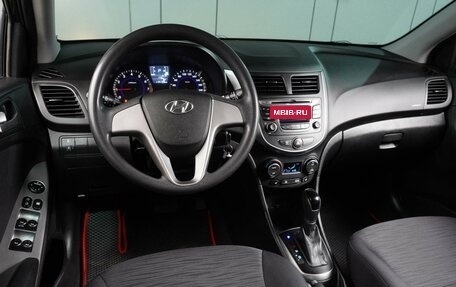 Hyundai Solaris II рестайлинг, 2016 год, 1 109 000 рублей, 6 фотография