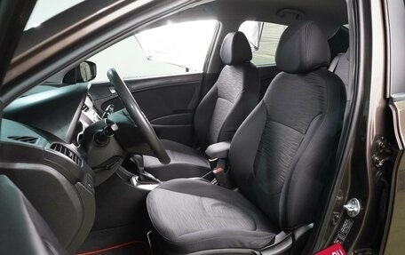 Hyundai Solaris II рестайлинг, 2016 год, 1 109 000 рублей, 10 фотография