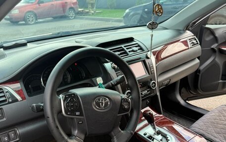 Toyota Camry, 2014 год, 1 670 000 рублей, 7 фотография