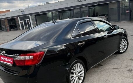 Toyota Camry, 2014 год, 1 670 000 рублей, 3 фотография