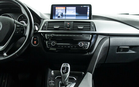 BMW 3 серия, 2018 год, 2 349 898 рублей, 14 фотография