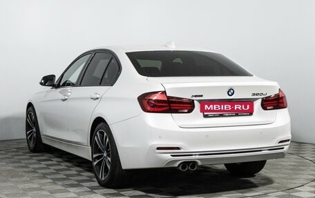 BMW 3 серия, 2018 год, 2 349 898 рублей, 7 фотография