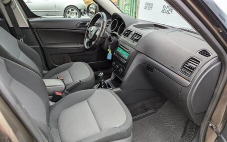 Skoda Yeti I рестайлинг, 2011 год, 650 000 рублей, 13 фотография