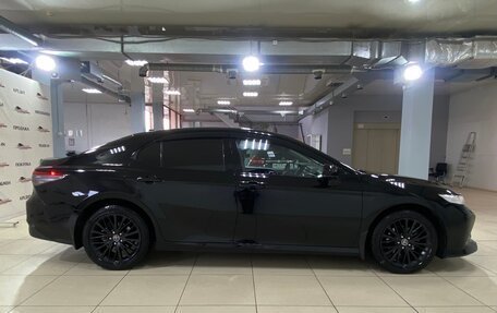 Toyota Camry, 2019 год, 2 950 000 рублей, 6 фотография