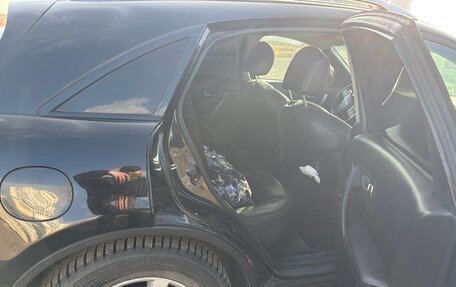 Infiniti FX I, 2006 год, 1 170 000 рублей, 17 фотография